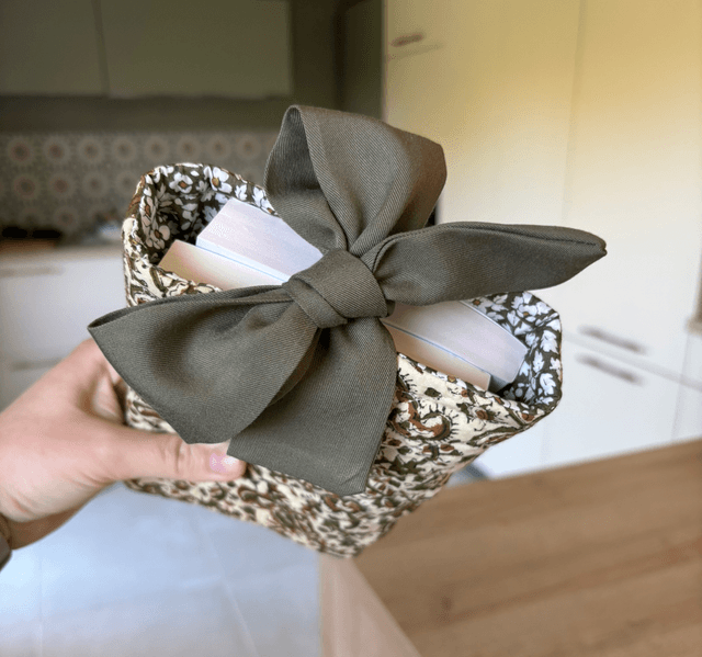 Housse Priya, format poche réversible + tissu Liberty of London